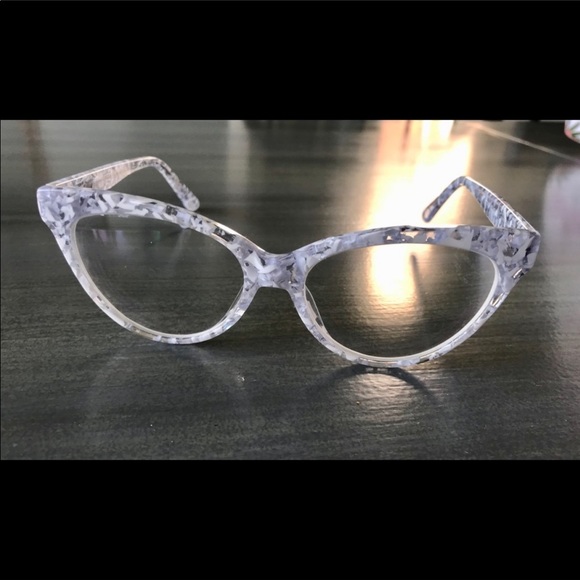 Ladies Cat Eye Glasses - Picture 2 of 2